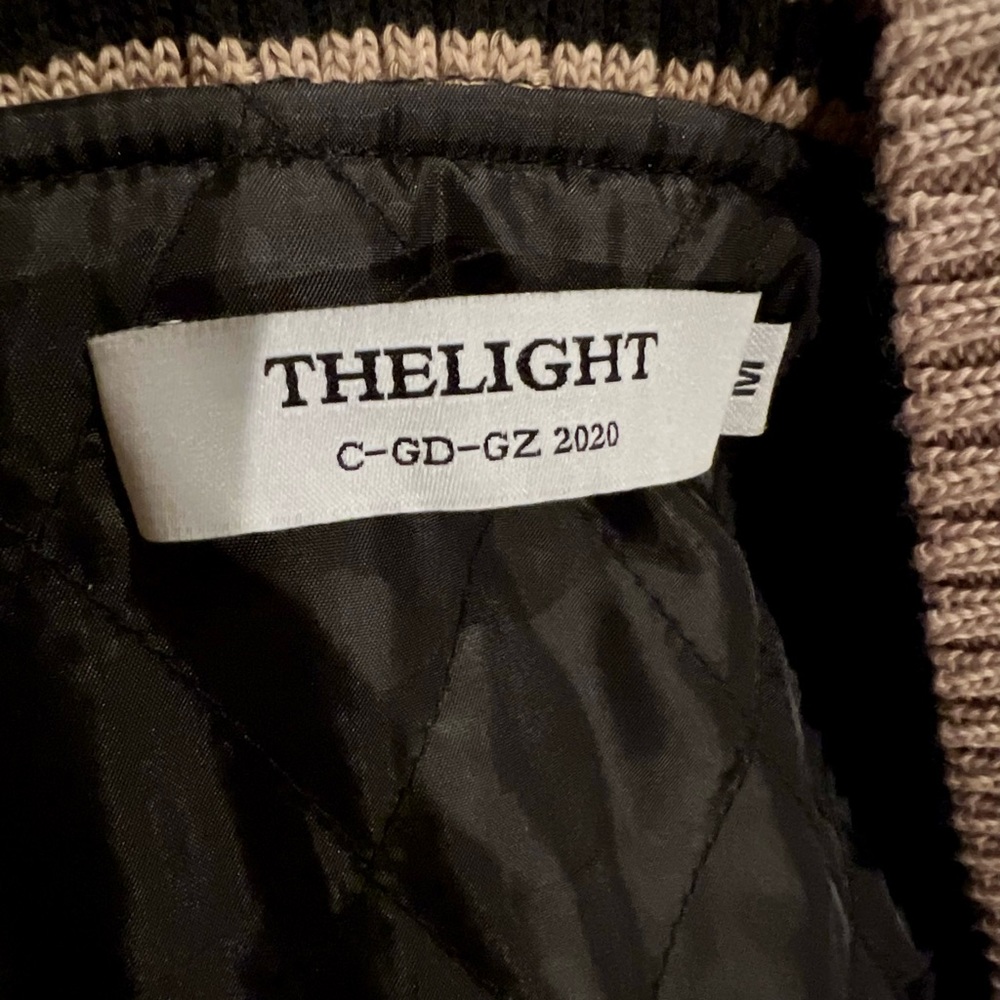THELIGHT Jacket - Picture 4 of 5